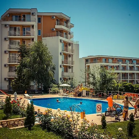 Bulgarienhus Crown Fort * Sveti Vlas